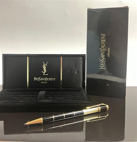 stylo ysl